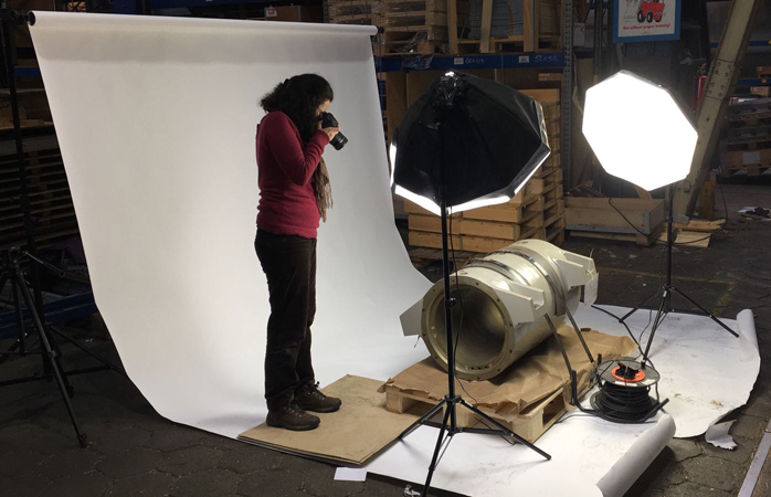 Delphine in Photoshooting Dredging parts